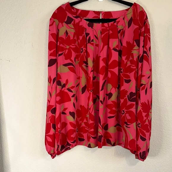 Liz Claiborne Red‎ and Pink Pleated Blouse - Picture 1 of 8